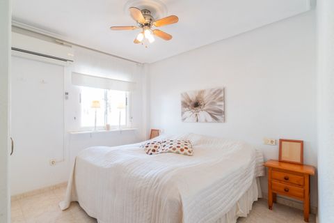 Byhus i Playa Flamenca, Alicante, Playa Flamenca - € 195.000 | Ref: THK3-4498-5132 - foto 18