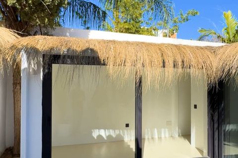 Villa i Torremolinos, Malaga, Torremolinos - € 1.495.000 | Ref: R-Ibiza  - foto 17