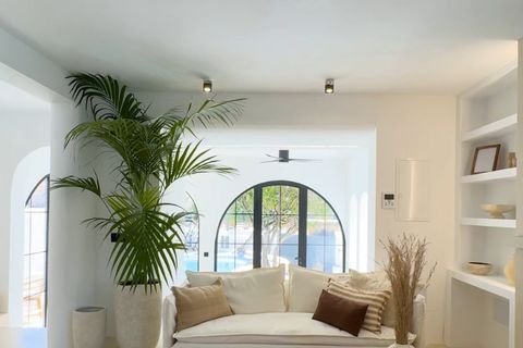 Villa i Torremolinos, Malaga, Torremolinos - € 1.495.000 | Ref: R-Ibiza  - foto 3