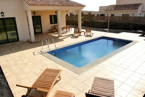 Villa a La Oliva, Fuerteventura, La Oliva - € 460.000 | Ref: FV627 - foto 3