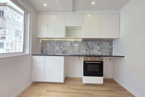 Lejlighed i Queluz, Lisbon, Queluz - € 267.000 | Ref: C0221-03897 - foto 1