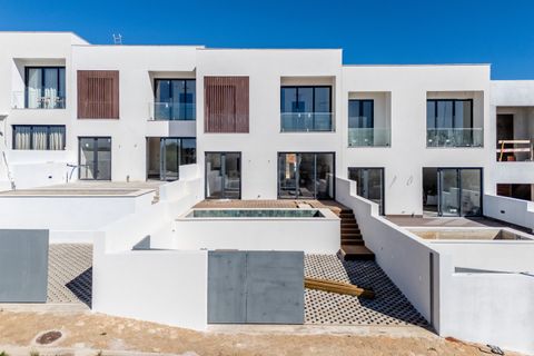 Byhus i Estombar, Faro, Estombar - € 640.000 | Ref: TH57968 - foto 1