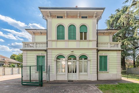 Villa i Monza, Monza and Brianza, Monza - € 1.650.000 | Ref: CBI154-3138-114 - foto 5
