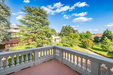 Villa i Monza, Monza and Brianza, Monza - € 1.650.000 | Ref: CBI154-3138-114 - foto 13