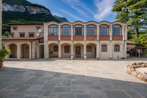 Villa i Ossuccio, Como, Ossuccio - € 13.500.000 | Ref: CBI154-3138-115 - foto 23
