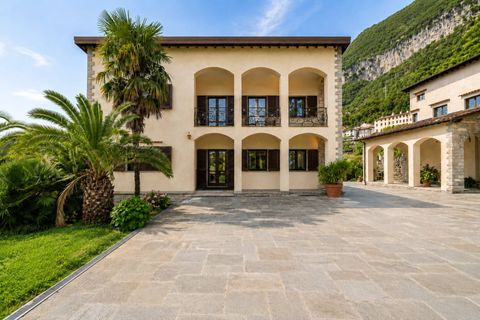 Villa i Ossuccio, Como, Ossuccio - € 13.500.000 | Ref: CBI154-3138-115 - foto 24