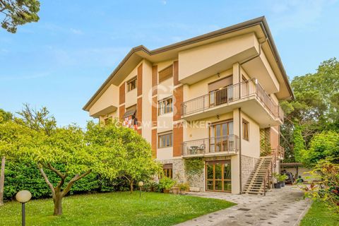 Villa i Massa, Massa and Carrara, Massa - € 890.000 | Ref: CBI129-2006-130635 - foto 1