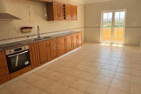 Villa i Setubal, Setubal, Setubal - € 575.000 | Ref: C0237-03837 - foto 9