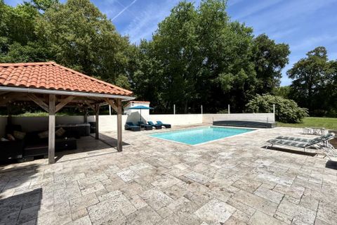 Villa a Aigre, Charente, Aigre - € 780.000 | Ref: 46_JLY-0026330 - foto 4