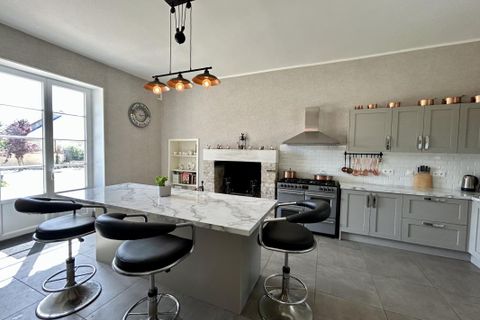 Villa a Aigre, Charente, Aigre - € 780.000 | Ref: 46_JLY-0026330 - foto 6