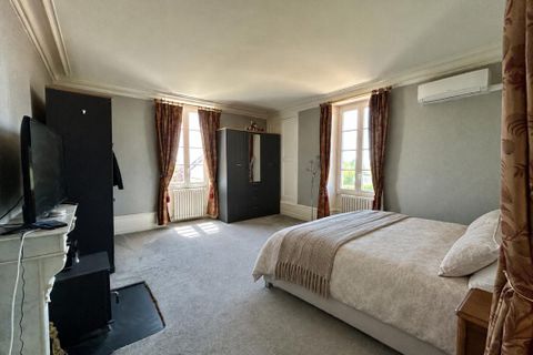 Villa a Aigre, Charente, Aigre - € 780.000 | Ref: 46_JLY-0026330 - foto 8