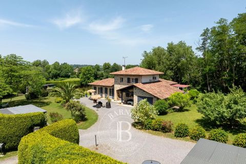 Villa a Urrugne, Pyrenees-Atlantiques, Urrugne - € 1.378.000 | Ref: M1887 - foto 4