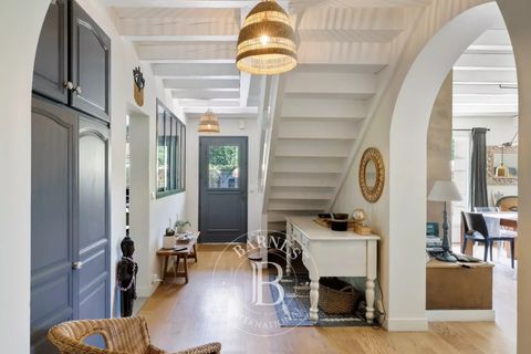 Villa a Urrugne, Pyrenees-Atlantiques, Urrugne - € 1.378.000 | Ref: M1887 - foto 11