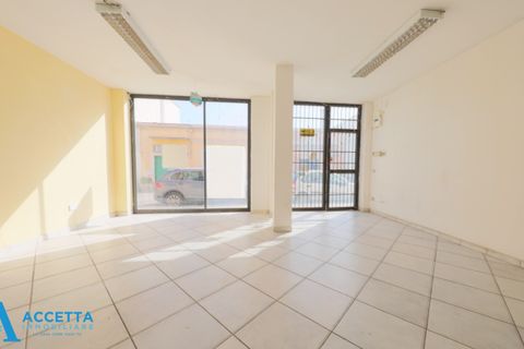 Erhvervsejendom i Taranto, Taranto, Taranto - € 145.000 | Ref: 145 - foto 9