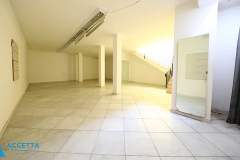 Erhvervsejendom i Taranto, Taranto, Taranto - € 145.000 | Ref: 145 - foto 12