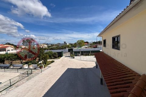 Villa i Quinta do Conde, Setubal, Quinta do Conde - € 750.000 | Ref: 4971JC4 - foto 5