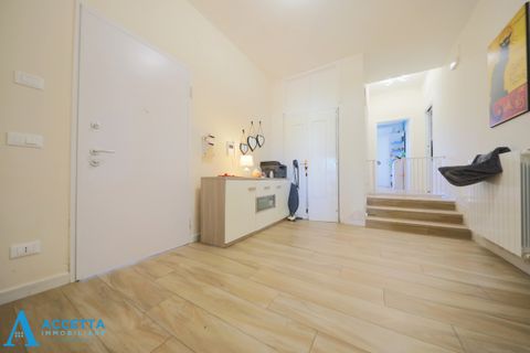 Villa i Taranto, Taranto, Taranto - € 185.000 | Ref: 185 - foto 2