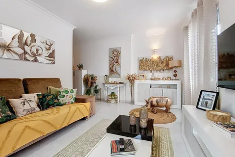 Villa i Ponta Delgada, Sao Miguel, Ponta Delgada - € 1.200.000 | Ref: C0276-02770 - foto 28