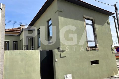 Villa i Espinho, Aveiro, Espinho - € 350.000 | Ref: PU-1005-019 - foto 2