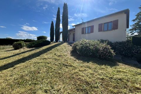 Landejendom i Ouches, Loire, Ouches - € 269.000 | Ref: EV6601LUR - foto 1
