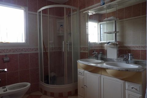 Villa a Bobigny, Seine-Saint-Denis, Bobigny - € 650.000 | Ref: 87075888 - foto 13