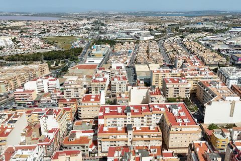 Leilighet i Torrevieja, Alicante, Torrevieja - € 119 000 | Ref: R-51806 - foto 21