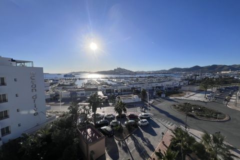 Penthouse i Ibiza, Ibiza, Ibiza - € 3 150 000 | Ref: Ático con solárium privado en Paseo Marítimo - foto 3