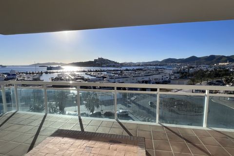 Penthouse i Ibiza, Ibiza, Ibiza - € 3 150 000 | Ref: Ático con solárium privado en Paseo Marítimo - foto 6
