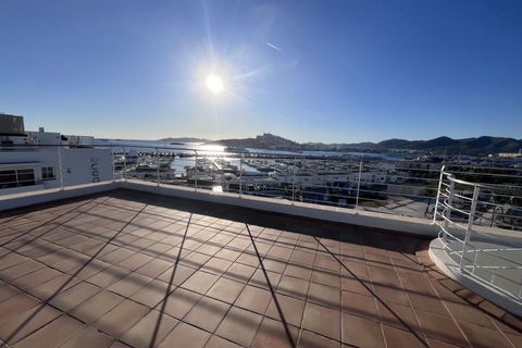 Penthouse i Ibiza, Ibiza, Ibiza - € 3 150 000 | Ref: Ático con solárium privado en Paseo Marítimo - foto 8
