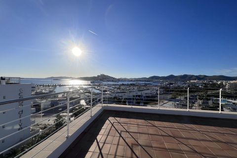 Penthouse i Ibiza, Ibiza, Ibiza - € 3 150 000 | Ref: Ático con solárium privado en Paseo Marítimo - foto 10