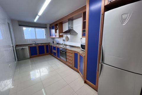 Penthouse i Ibiza, Ibiza, Ibiza - € 3 150 000 | Ref: Ático con solárium privado en Paseo Marítimo - foto 19