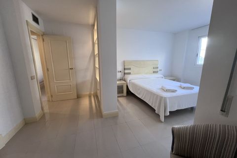 Penthouse i Ibiza, Ibiza, Ibiza - € 3 150 000 | Ref: Ático con solárium privado en Paseo Marítimo - foto 39