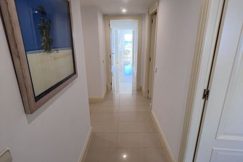 Penthouse i Ibiza, Ibiza, Ibiza - € 3 150 000 | Ref: Ático con solárium privado en Paseo Marítimo - foto 46