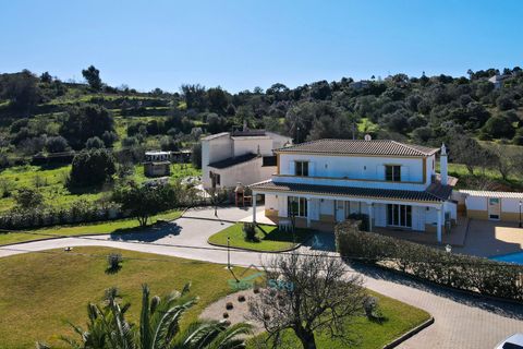 Villa i Lagoa, Faro, Lagoa - € 1.000.000 | Ref: 2849-18 - foto 16