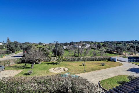 Villa i Lagoa, Faro, Lagoa - € 1.000.000 | Ref: 2849-18 - foto 17