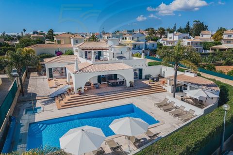Villa i Carvoeiro, Faro, Carvoeiro - € 1.100.000 | Ref: ALG2419 - foto 4