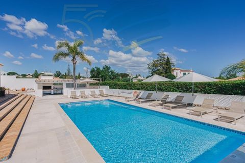 Villa i Carvoeiro, Faro, Carvoeiro - € 1.100.000 | Ref: ALG2419 - foto 3