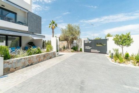 Bungalou a Torrevieja, Alicante, Torrevieja - € 330.000 | Ref: 467005__COMPLEX__240/13477 - foto 10