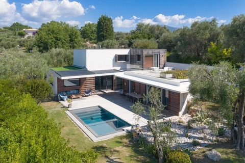 Villa i Valbonne, Alpes-Maritimes, Valbonne - € 2.390.000 | Ref: HH-16178433 - foto 1
