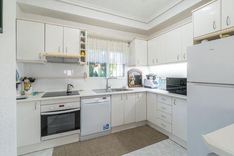 Villa i Playa Flamenca, Alicante, Playa Flamenca - € 599.000 | Ref: 26-286190241862/75957 - foto 16
