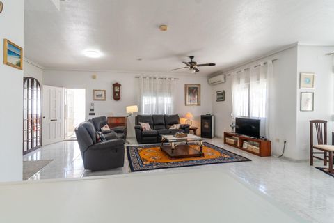 Villa i Playa Flamenca, Alicante, Playa Flamenca - € 599.000 | Ref: 26-286190241862/75957 - foto 17