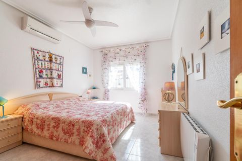 Villa i Playa Flamenca, Alicante, Playa Flamenca - € 599.000 | Ref: 26-286190241862/75957 - foto 26