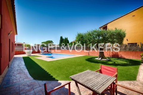Villa a Navata, Gerona, Navata - € 850.000 | Ref: W-04A6MF - foto 4