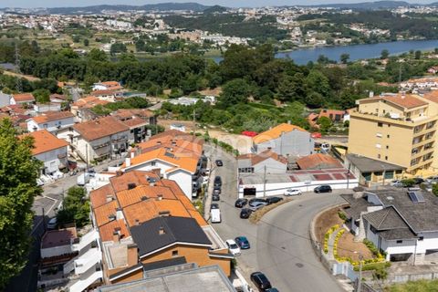 Villa i Oliveira do Douro, Porto, Oliveira do Douro - € 630.000 | Ref: ZMPT589483 - foto 45