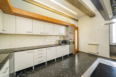 Villa i Braga, Braga, Braga - € 1.500.000 | Ref: ZMPT589603 - foto 12