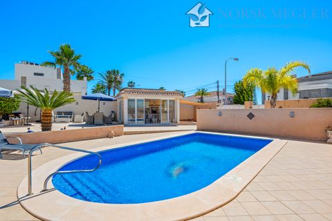 Villa i Rojales, Alicante, Rojales - € 559.000 | Ref: Ciudad Quesada - foto 6