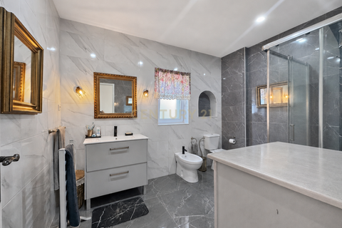 Villa i Seixal, Setubal, Seixal - € 525.000 | Ref: C0364-06009 - foto 23