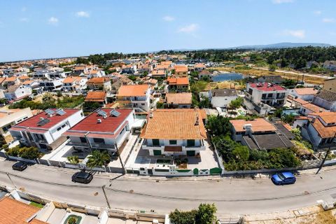 Villa i Seixal, Setubal, Seixal - € 525.000 | Ref: C0364-06009 - foto 46