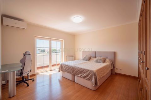 Villa i Cascais, Lisbon, Cascais - € 2.150.000 | Ref: C0364-06013 - foto 16
