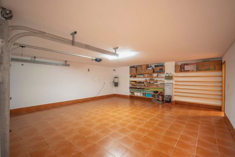Villa i Cascais, Lisbon, Cascais - € 2.150.000 | Ref: C0364-06013 - foto 34
